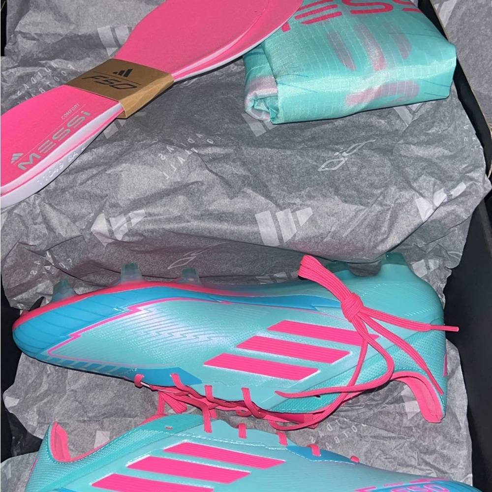 Adidas Women's Blue and Pink Athletic Cleats
